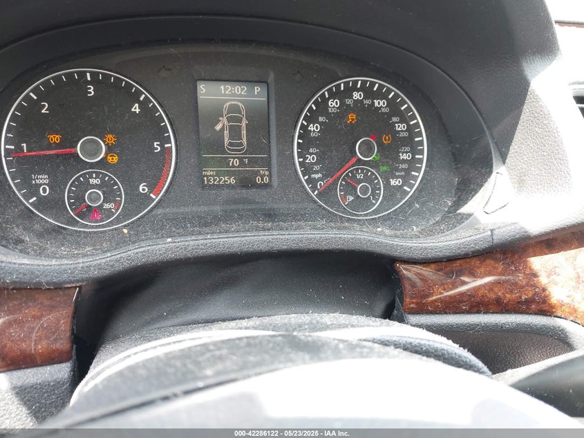 2012 VOLKSWAGEN PASSAT VIN: 1VWCN7A30CC054575