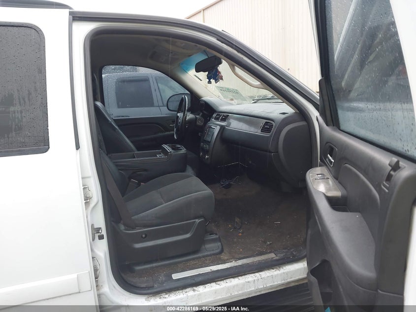 2008 CHEVROLET TAHOE VIN: 1GNFC13C18J127088