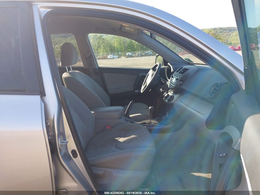 2012 TOYOTA RAV4 VIN: 2T3ZF4DV1CW127147