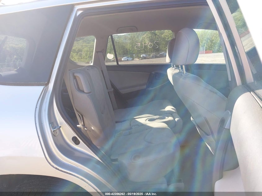 2012 TOYOTA RAV4 VIN: 2T3ZF4DV1CW127147