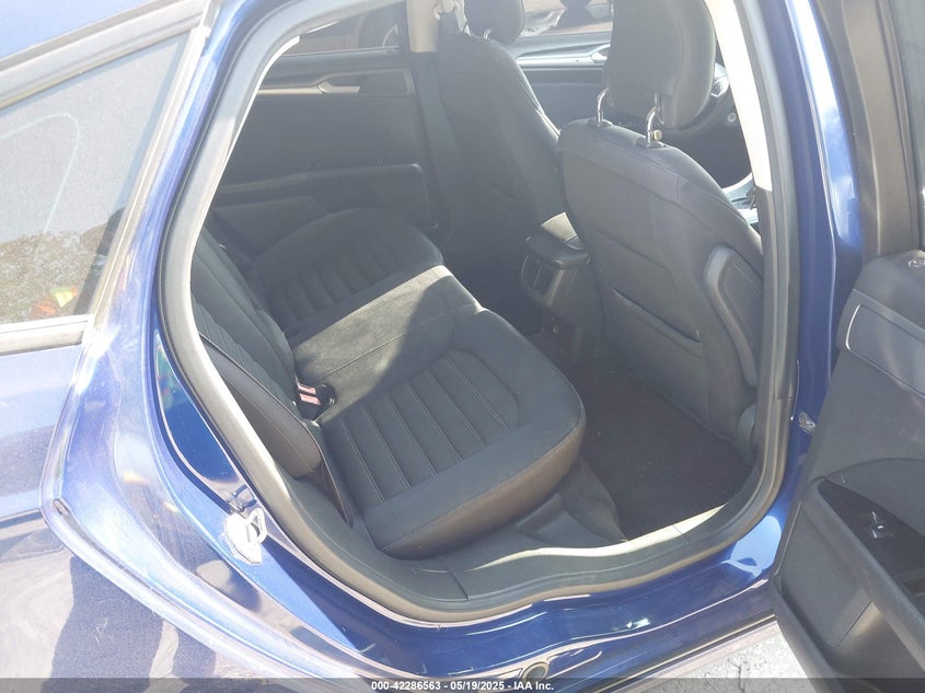 2013 FORD FUSION VIN: 3FA6P0HRXDR116875