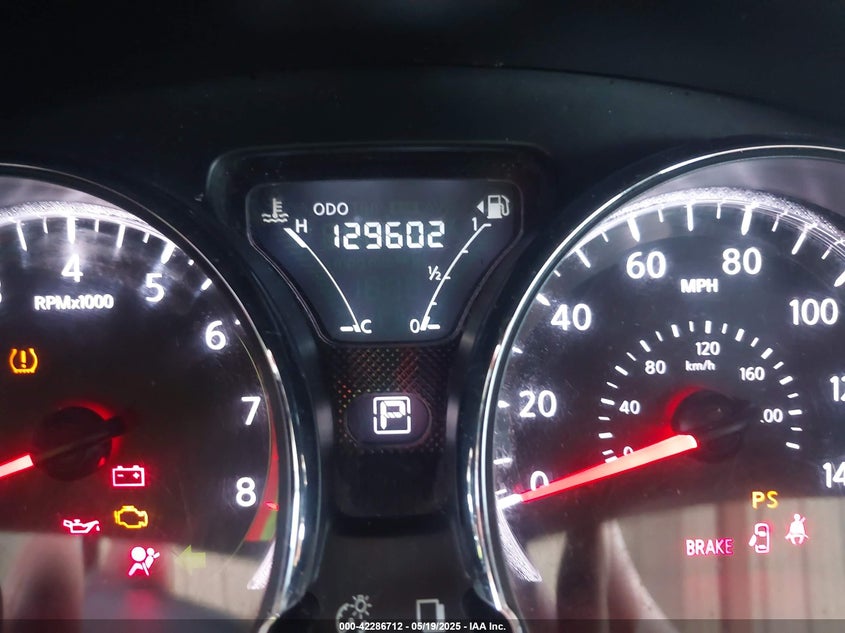 2015 NISSAN VERSA 1.6 SV - 3N1CN7APXFL880514