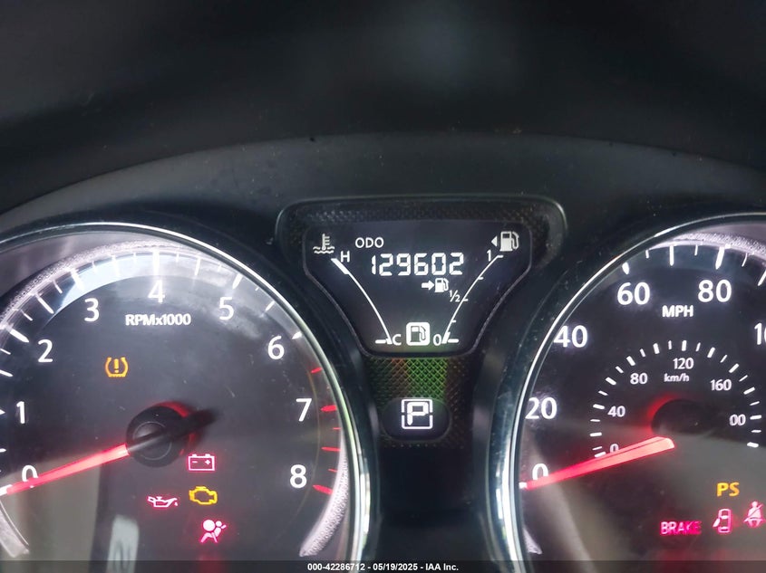 2015 NISSAN VERSA 1.6 SV - 3N1CN7APXFL880514