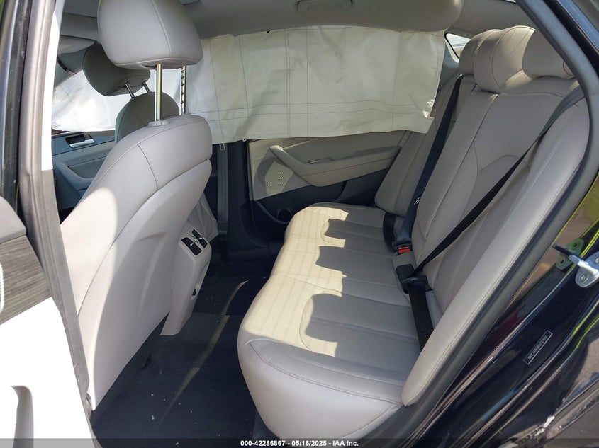 2019 HYUNDAI SONATA VIN: 5NPE34AF8KH732910