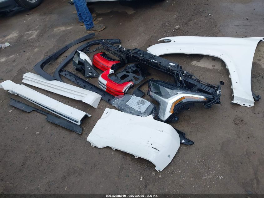 2024 Toyota Tundra - 5TFLA5DB8RX134715