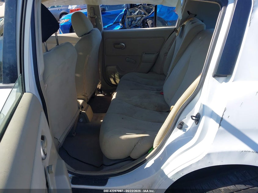 2009 Nissan Versa 1.8S VIN: 3N1BC13E99L496299 Lot: 42287097