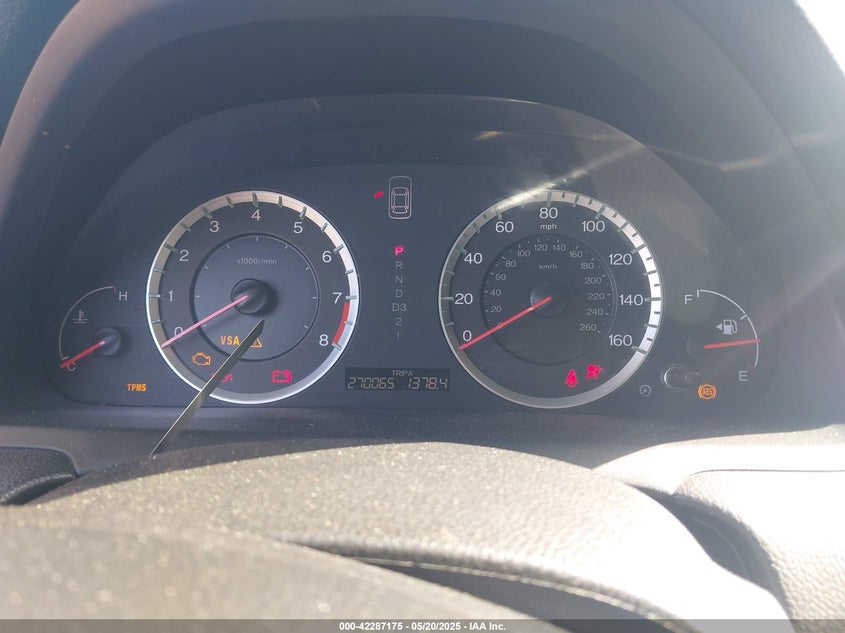 2008 HONDA ACCORD VIN: 1HGCP26888A040044