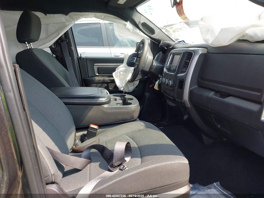 2024 RAM 1500 CLASSIC VIN: 1C6RR6LG5RS127814