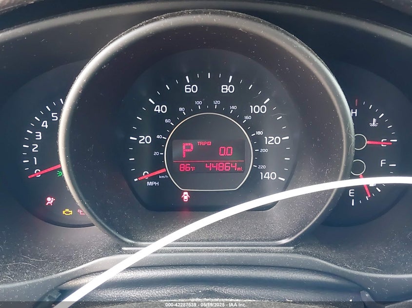 2015 KIA SOUL VIN: KNDJN2A21F7213895