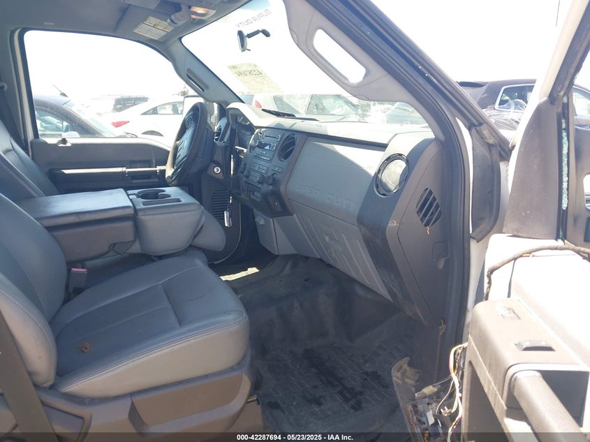 2014 FORD F-250 VIN: 1FT7W2A69EEA82400