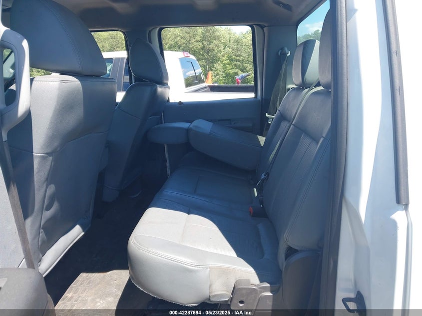 2014 FORD F-250 VIN: 1FT7W2A69EEA82400