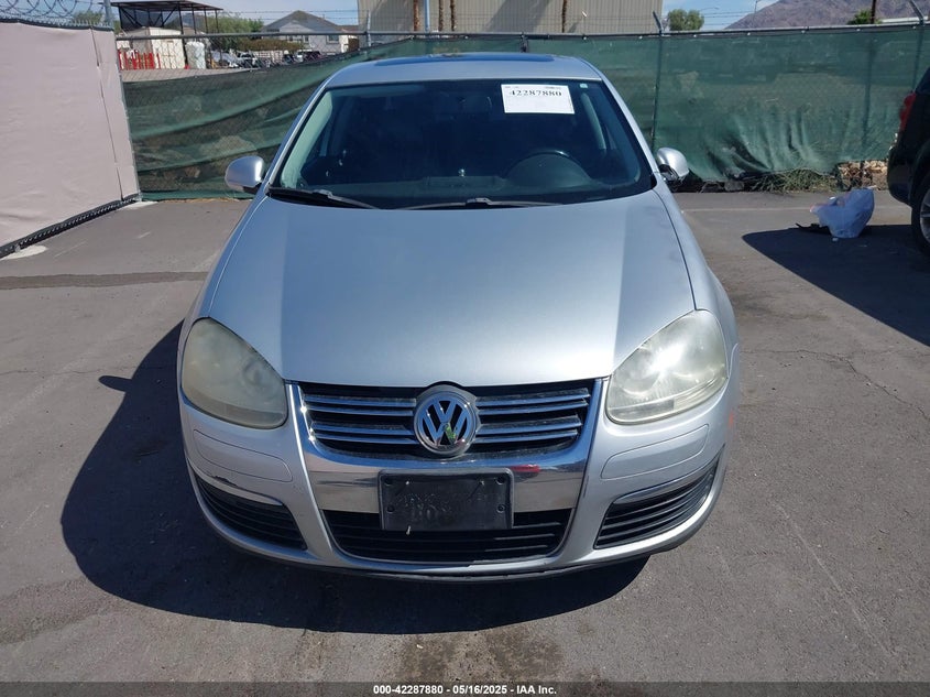 2009 VOLKSWAGEN JETTA VIN: 3VWRZ71K89M052554