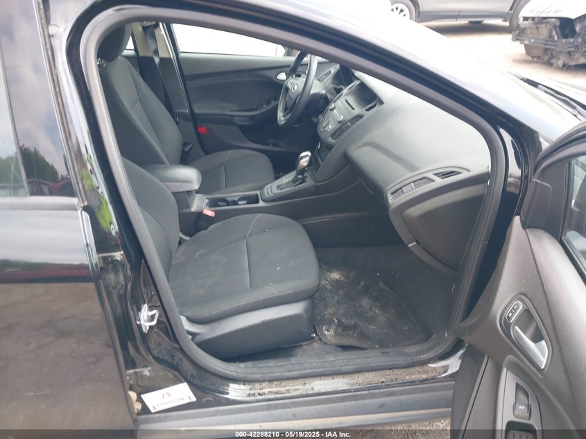 2016 FORD FOCUS SE - 1FADP3F2XGL312445