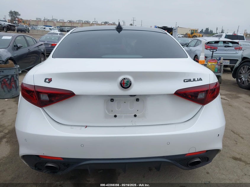 2018 ALFA ROMEO GIULIA TI SPORT AWD - ZARFAEEN8J7596983