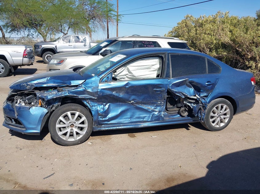 2015 VOLKSWAGEN JETTA 1.8T SE - 3VWD17AJ5FM257947