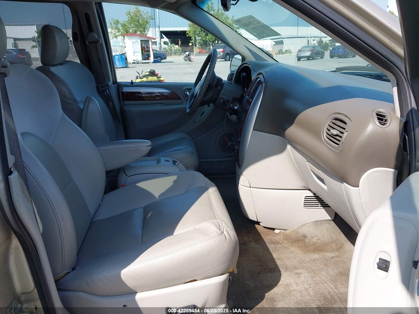 2006 CHRYSLER TOWN & COUNTRY VIN: 2A8GP64L76R631708