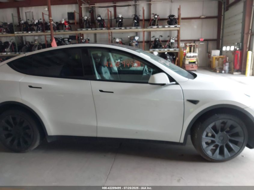 2020 Tesla Model Y Long Range Dual Motor All-Wheel Drive VIN: 5YJYGDEE1LF012853 Lot: 42289499