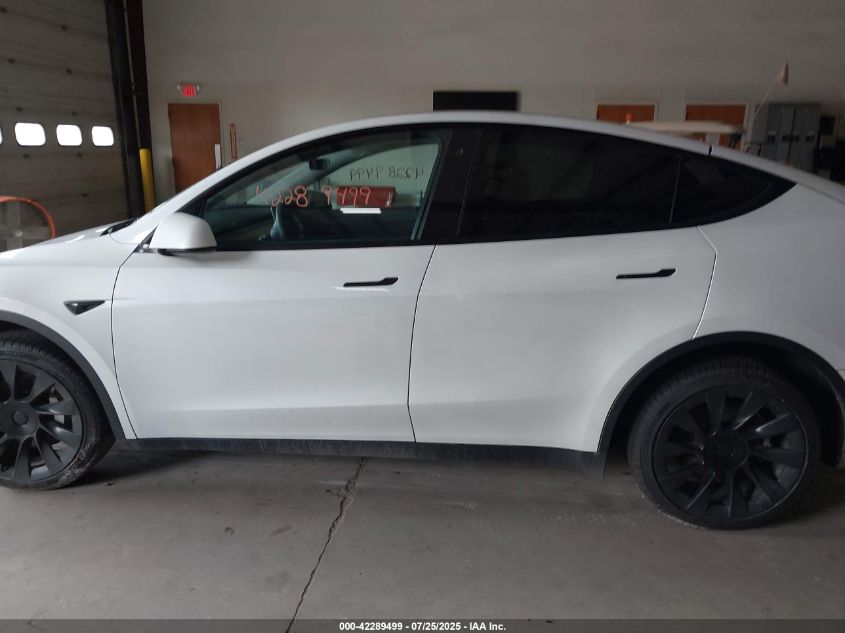 2020 Tesla Model Y Long Range Dual Motor All-Wheel Drive VIN: 5YJYGDEE1LF012853 Lot: 42289499