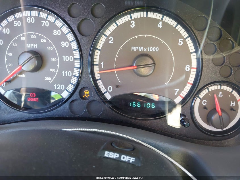 2006 JEEP LIBERTY VIN: 1J4GK48K06W152835