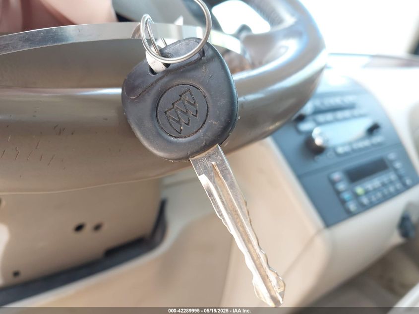 2007 Buick Lacrosse Cxl VIN: 2G4WD582271215164 Lot: 42289995