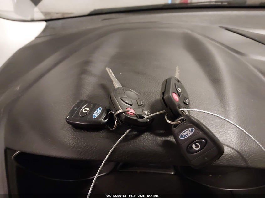 2017 FORD FOCUS SEL - 1FADP3H25HL245039