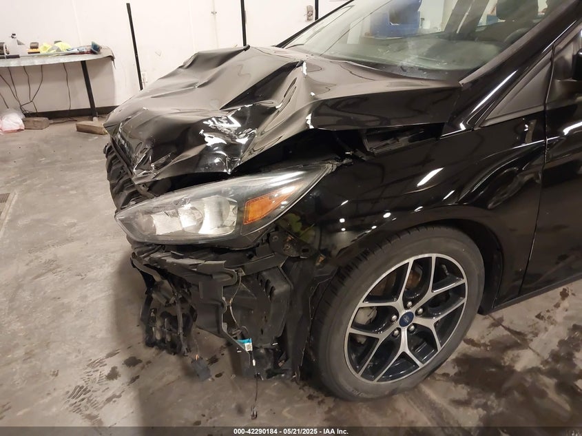 2017 FORD FOCUS SEL - 1FADP3H25HL245039