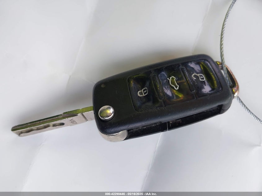 2014 VOLKSWAGEN JETTA 1.8T SE - 3VWD17AJ8EM396310