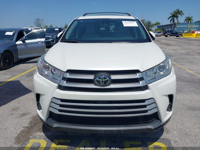 2019 TOYOTA HIGHLANDER VIN: 5TDZZRFH5KS348391