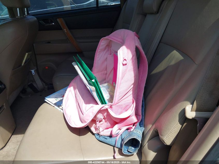 2008 Toyota Highlander Hybrid Limited VIN: JTEEW44A682014110 Lot: 42290744