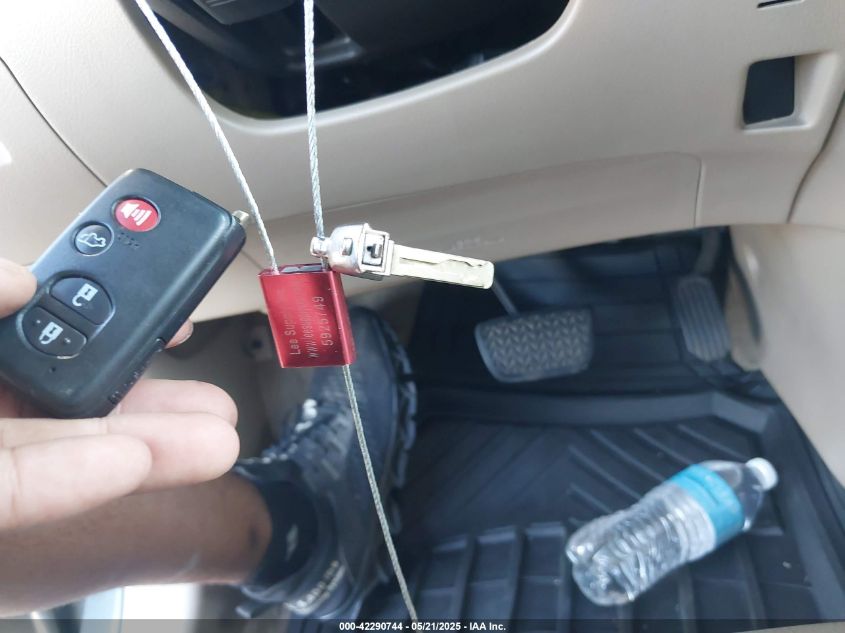 2008 Toyota Highlander Hybrid Limited VIN: JTEEW44A682014110 Lot: 42290744