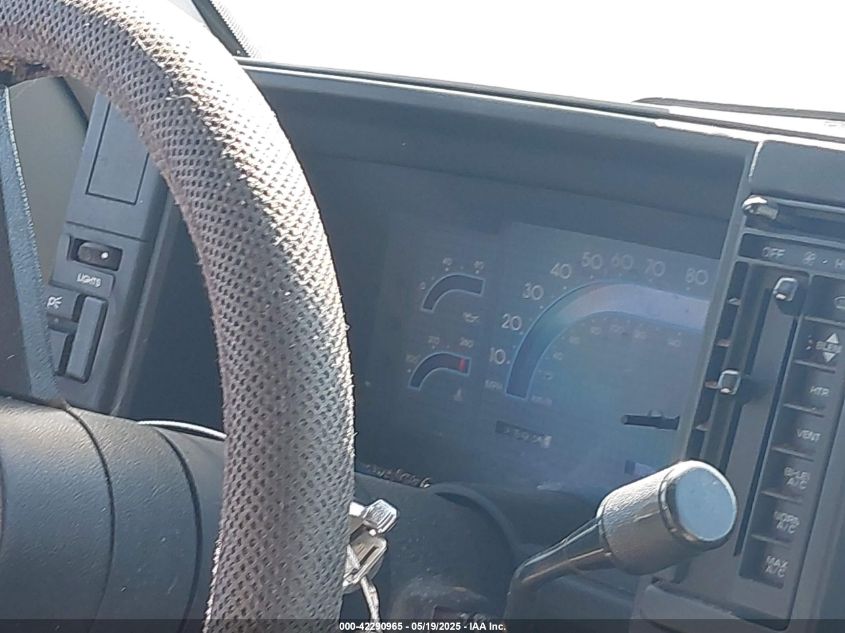 1986 Chevrolet Astro VIN: 1GCBM15Z2GB143503 Lot: 42290965