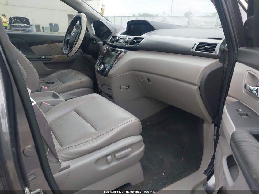 2014 HONDA ODYSSEY TOURING/TOURING ELITE - 5FNRL5H98EB008953