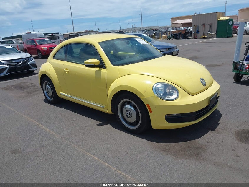 2013 VOLKSWAGEN BEETLE 2.5L - 3VWJP7AT1DM603198