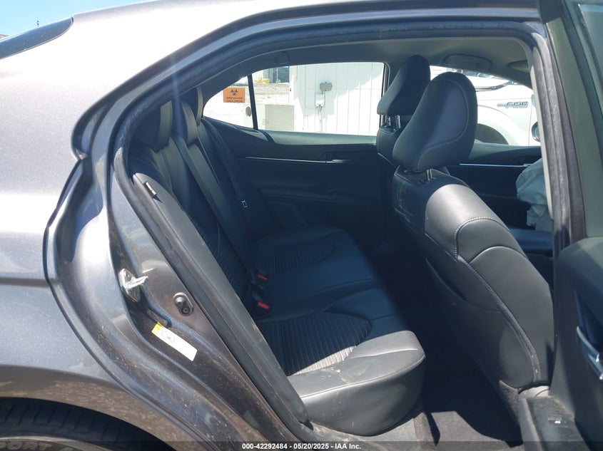 2018 TOYOTA CAMRY L/LE/XLE/SE/XSE - 4T1B11HK5JU565125