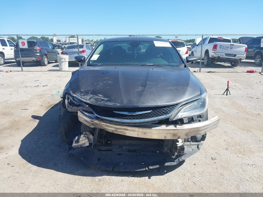 2016 CHRYSLER 200 VIN: 1C3CCCFB5GN192631