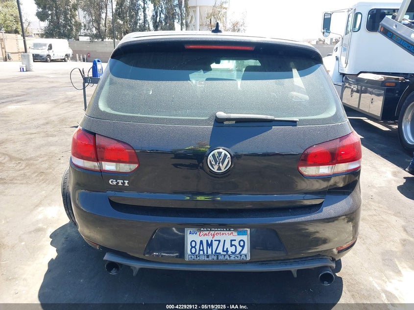 2012 VOLKSWAGEN GTI VIN: WVWHD7AJ8CW320238