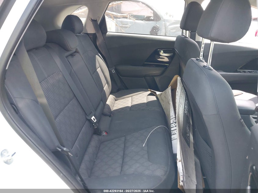2022 KIA NIRO VIN: KNDCB3LC9N5547776