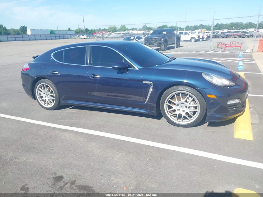 2012 PORSCHE PANAMERA VIN: WP0AB2A70CL061891