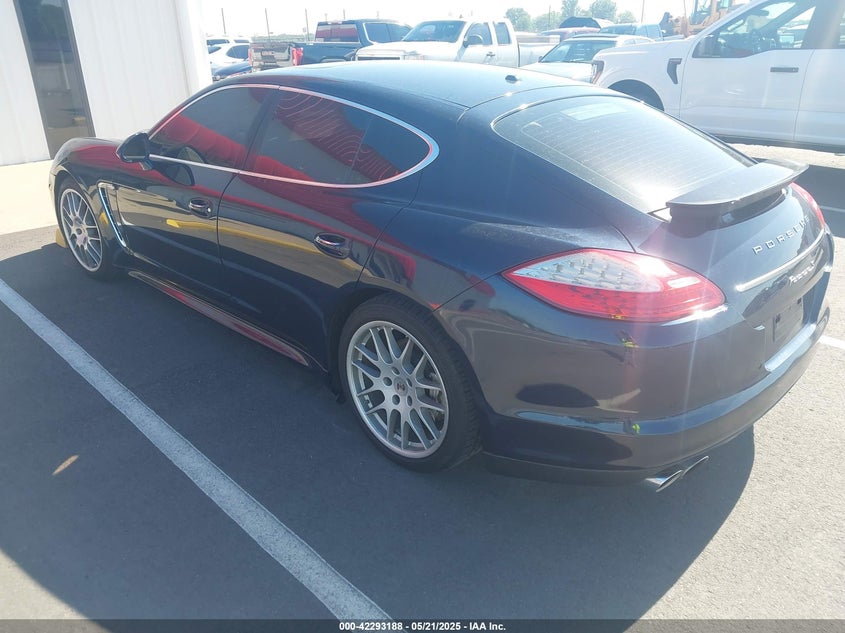 2012 PORSCHE PANAMERA VIN: WP0AB2A70CL061891