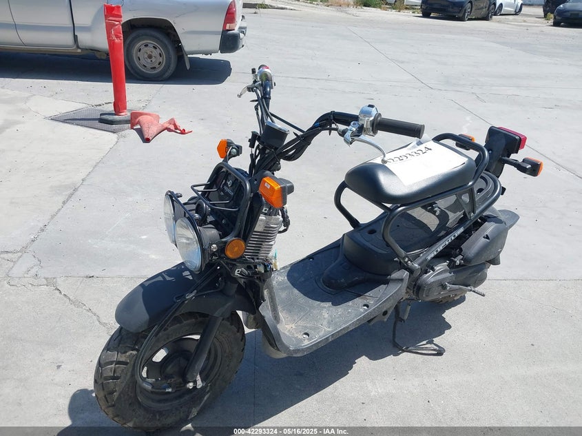 2024 HONDA NPS50 auction photo 2