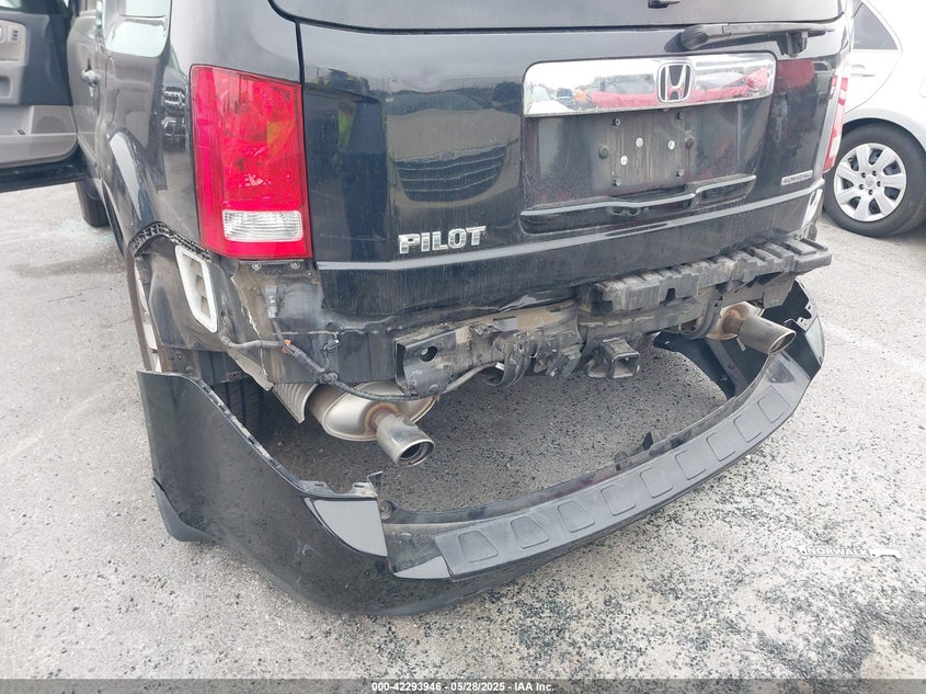 2014 HONDA PILOT TOURING - 5FNYF3H95EB025555