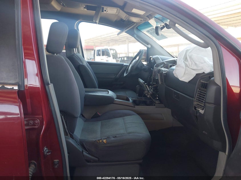 1N6AA07B34N509000 2004 NISSAN TITAN photo no. 5