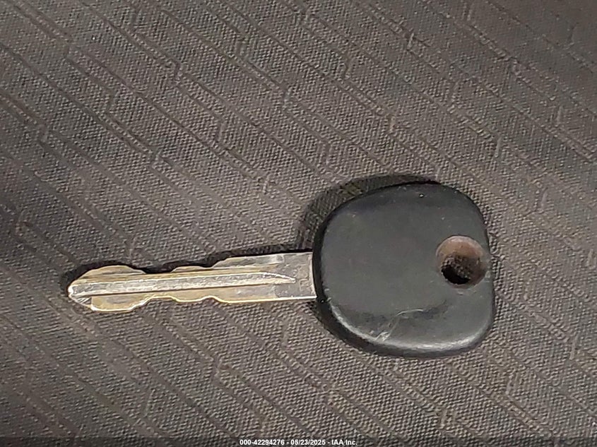 2013 GMC SIERRA 1500 SLE - 3GTP2VEA2DG335303