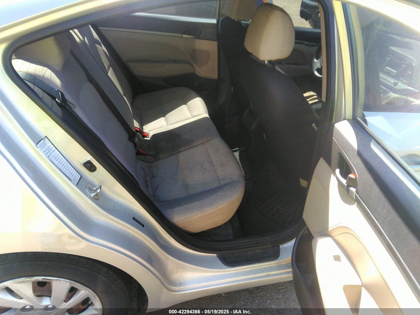 2017 HYUNDAI ELANTRA SE - 5NPD74LF6HH166090