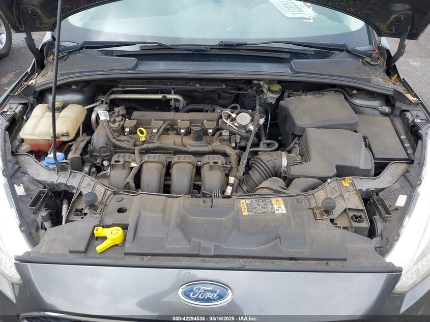 2016 FORD FOCUS VIN: 1FADP3F24GL353945