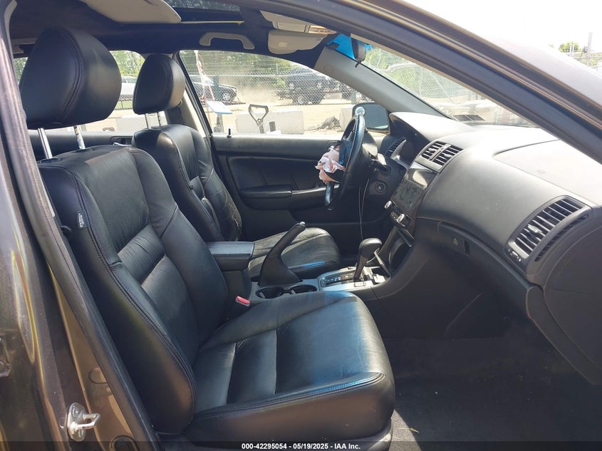 2006 HONDA ACCORD VIN: 1HGCM568X6A178370