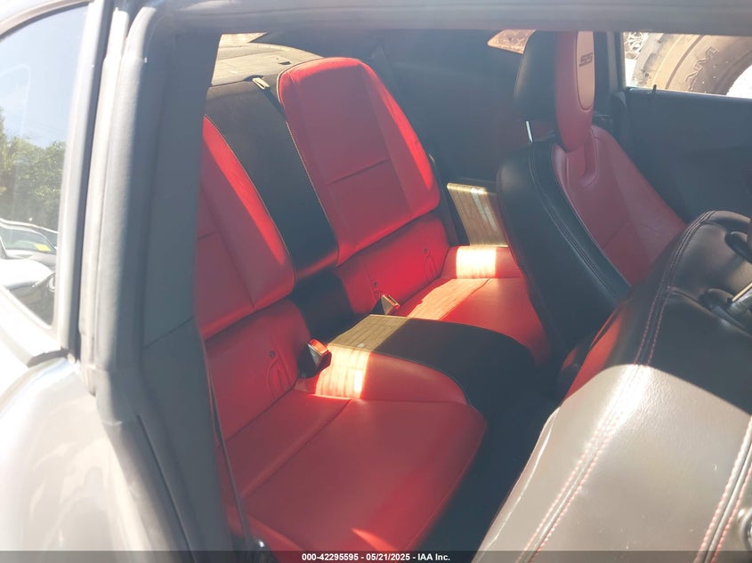 2015 CHEVROLET CAMARO VIN: 2G1FK1EJXF9304116