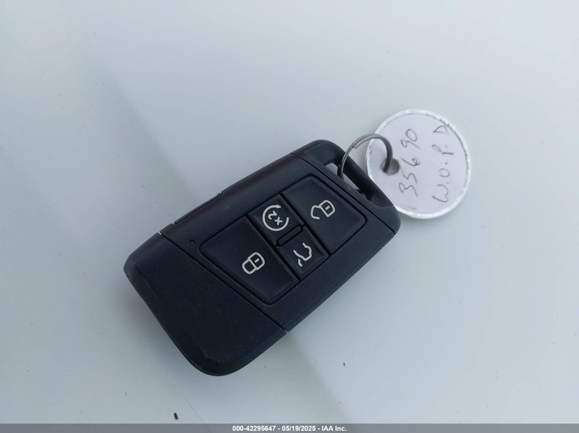 2023 VOLKSWAGEN TAOS 1.5T SE - 3VVUX7B2XPM357666