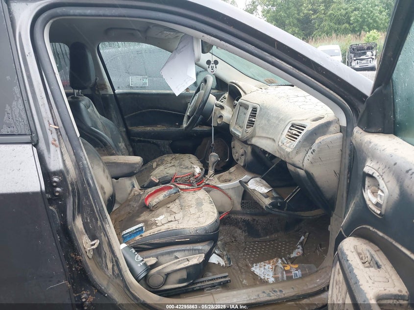 2018 JEEP COMPASS LATITUDE 4X4 - 3C4NJDBB2JT432456