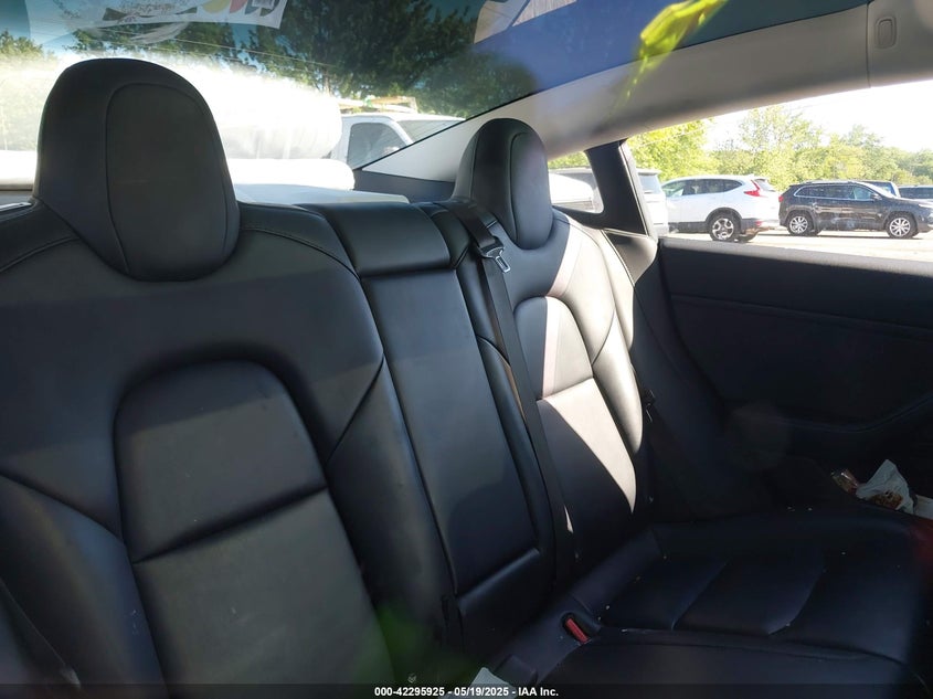2018 TESLA MODEL 3 VIN: 5YJ3E1EB7JF108455